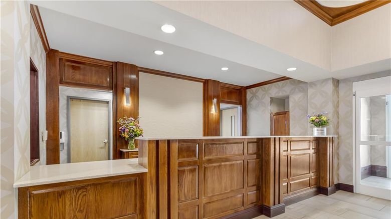 <b>Best Western Plus River Escape Inn & Sts Lobby</b>. Images powered by <a href="https://iceportal.shijigroup.com/" title="IcePortal" target="_blank">IcePortal</a>.