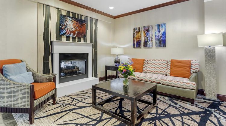 Best Western Plus River Escape Inn & Sts Lobby