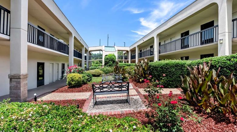<b>SureStay Plus Southern Pines Pinehurst Exterior</b>. Images powered by <a href="https://iceportal.shijigroup.com/" title="IcePortal" target="_blank">IcePortal</a>.