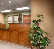 Best Western Plus Edison Inn Lobby