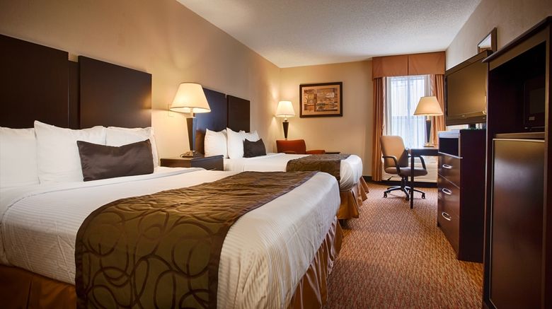 <b>Best Western Plus Edison Inn Room</b>. Images powered by <a href="https://iceportal.shijigroup.com/" title="IcePortal" target="_blank">IcePortal</a>.