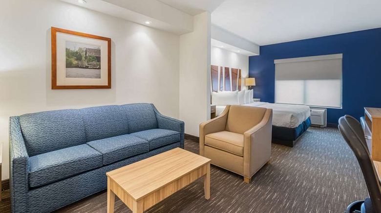 <b>Best Western Plus Westgate Inn & Suites Room</b>. Images powered by <a href="https://iceportal.shijigroup.com/" title="IcePortal" target="_blank">IcePortal</a>.