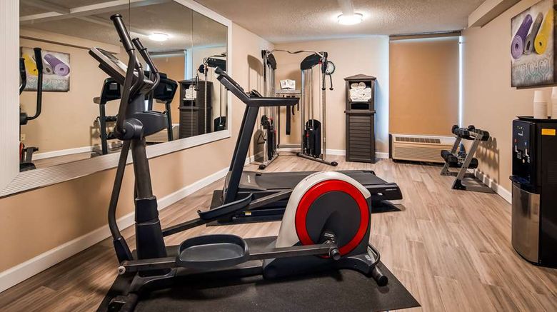 <b>Best Western Yadkin Valley Inn & Suites Health</b>. Images powered by <a href="https://iceportal.shijigroup.com/" title="IcePortal" target="_blank">IcePortal</a>.