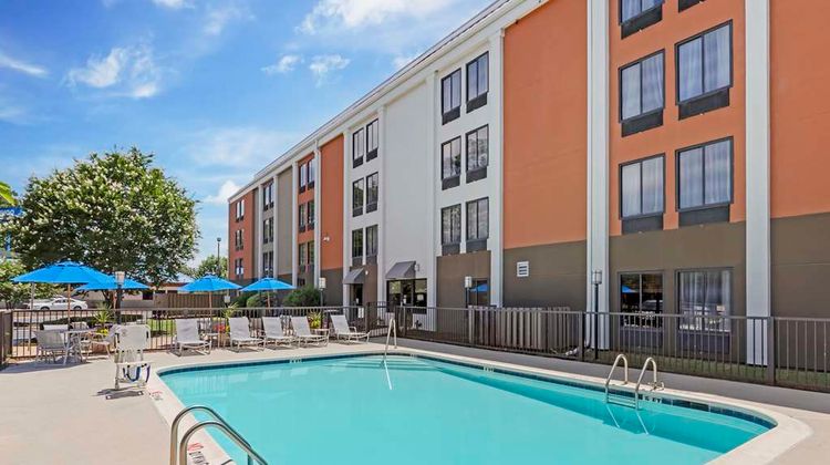 Best Western Plus Wilmington/Wrightsvill Pool