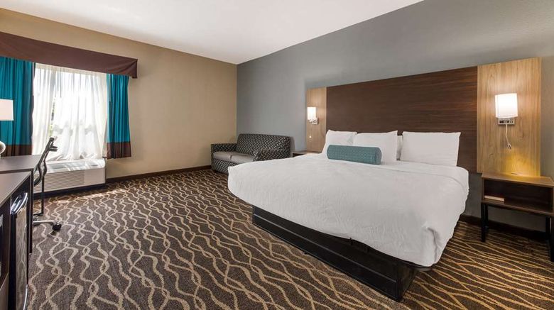<b>Best Western Albemarle Inn Room</b>. Images powered by <a href="https://iceportal.shijigroup.com/" title="IcePortal" target="_blank">IcePortal</a>.