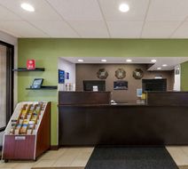 Best Western Albemarle Inn Lobby