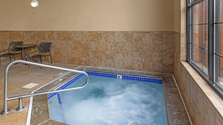 Best Western Plus Kelly Inn & Suites Pool