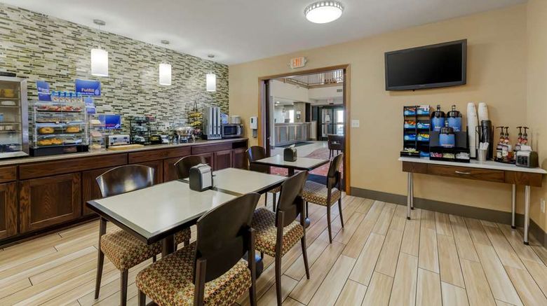 <b>Best Western Falcon Plaza Restaurant</b>. Images powered by <a href="https://iceportal.shijigroup.com/" title="IcePortal" target="_blank">IcePortal</a>.