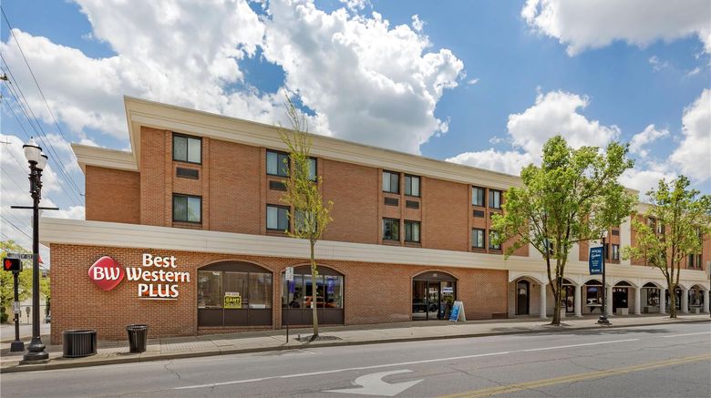 <b>Best Western Wooster Hotel Exterior</b>. Images powered by <a href="https://iceportal.shijigroup.com/" title="IcePortal" target="_blank">IcePortal</a>.