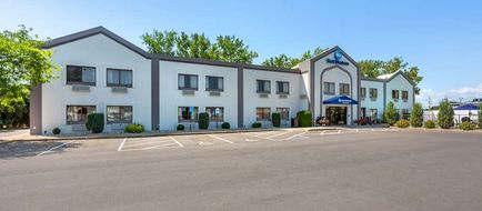 Best Western Port Clinton Exterior