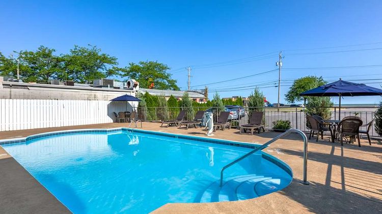 Best Western Port Clinton Pool