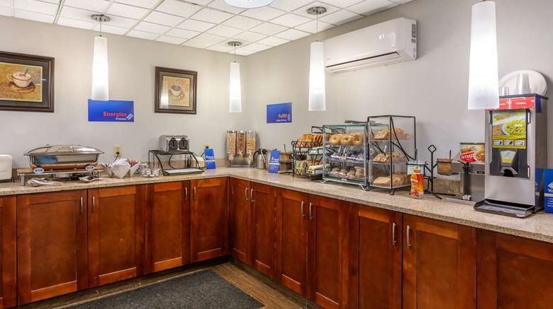 <b>Best Western Port Clinton Restaurant</b>. Images powered by <a href="https://iceportal.shijigroup.com/" title="IcePortal" target="_blank">IcePortal</a>.