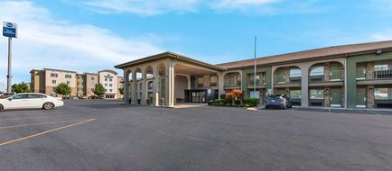 Best Western Executive Inn Exterior
