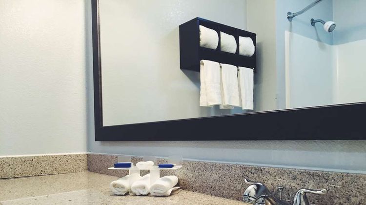 Best Western Executive Inn Room