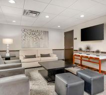Best Western Suites Lobby