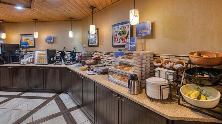 <b>Best Western Sycamore Inn Restaurant</b>. Images powered by <a href="https://iceportal.shijigroup.com/" title="IcePortal" target="_blank">IcePortal</a>.