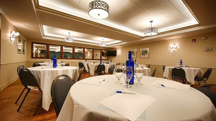 Best Western Plus Lawnfield Inn & Suites Meeting