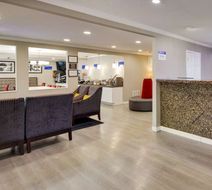 Best Western Clermont Lobby