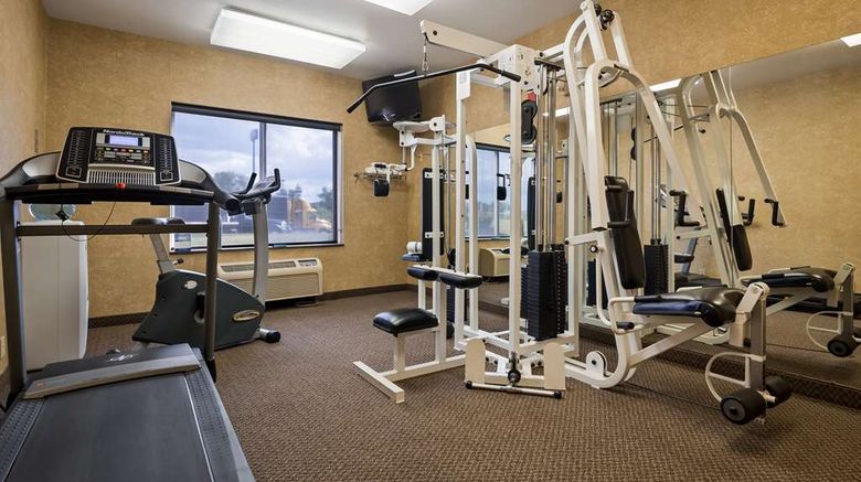 <b>Best Western Penn-Ohio Inn & Suites Health</b>. Images powered by <a href="https://iceportal.shijigroup.com/" title="IcePortal" target="_blank">IcePortal</a>.