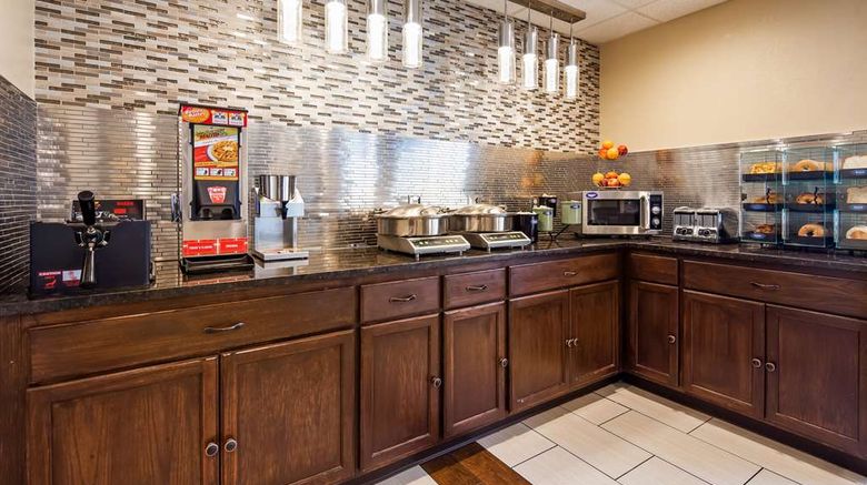 <b>Best Western B. R. Guest Restaurant</b>. Images powered by <a href="https://iceportal.shijigroup.com/" title="IcePortal" target="_blank">IcePortal</a>.