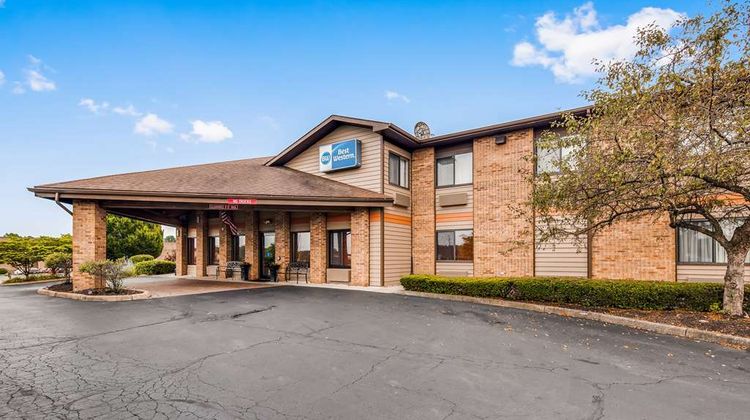 Best Western Lakewood Inn Exterior