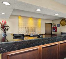 Best Western Lakewood Inn Lobby