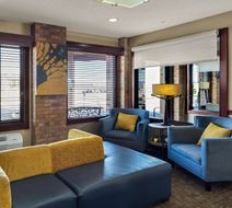 Best Western Lakewood Inn Lobby