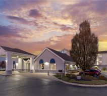 Best Western Port Columbus Exterior