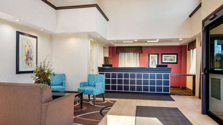 Best Western Dutch Valley Inn Lobby