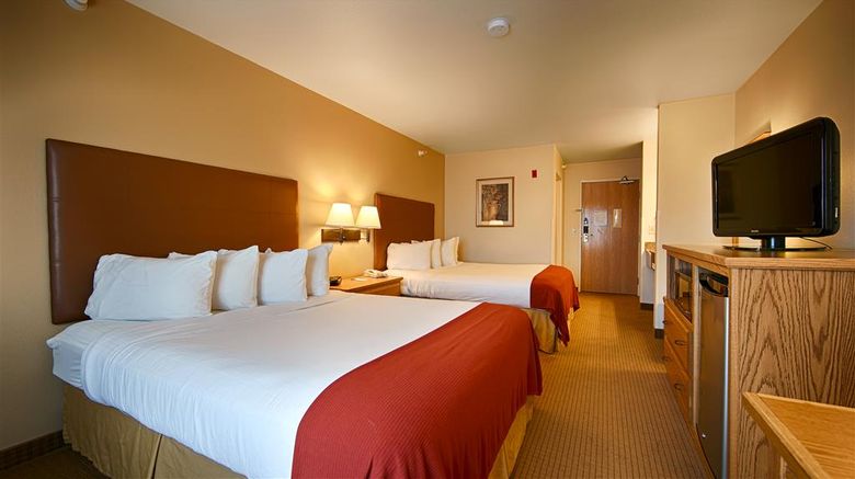 <b>Best Western Wapakoneta Inn Room</b>. Images powered by <a href="https://iceportal.shijigroup.com/" title="IcePortal" target="_blank">IcePortal</a>.