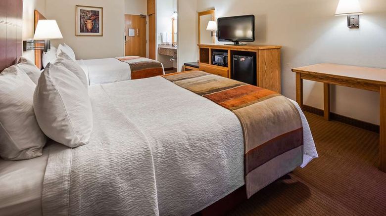 <b>Best Western Wapakoneta Inn Room</b>. Images powered by <a href="https://iceportal.shijigroup.com/" title="IcePortal" target="_blank">IcePortal</a>.