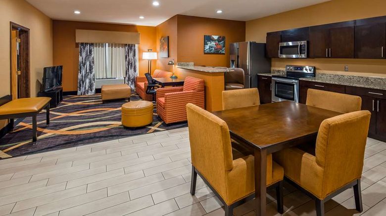 <b>Best Western Plus Whitewater Inn Suite</b>. Images powered by <a href="https://iceportal.shijigroup.com/" title="IcePortal" target="_blank">IcePortal</a>.