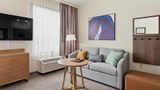 Best Western Plus Hannaford Inn & Suites Room