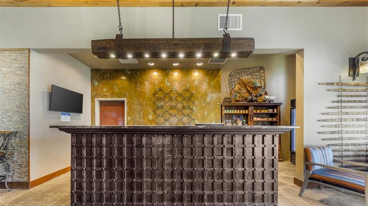 Best Western Plus Weatherford Lobby