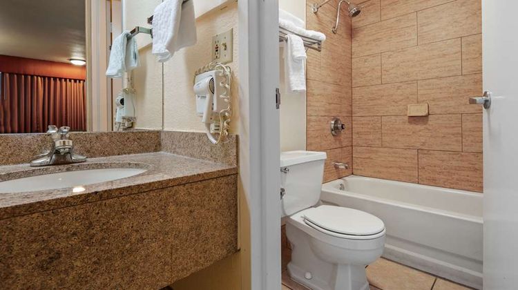 Best Western - Airport Room