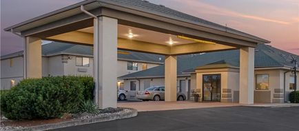Best Western TimberRidge Inn Exterior