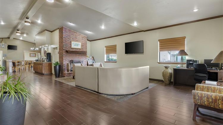 Best Western TimberRidge Inn Lobby