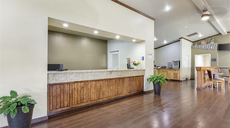 Best Western TimberRidge Inn Lobby