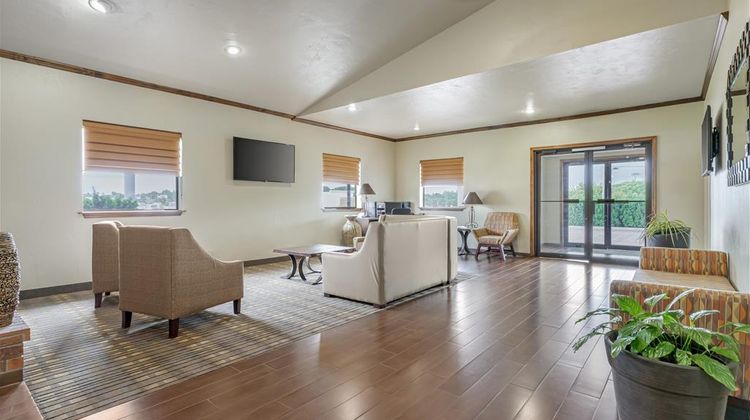 Best Western TimberRidge Inn Lobby