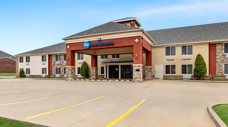 <b>Best Western Kenosha Inn Exterior</b>. Images powered by <a href="https://iceportal.shijigroup.com/" title="IcePortal" target="_blank">IcePortal</a>.