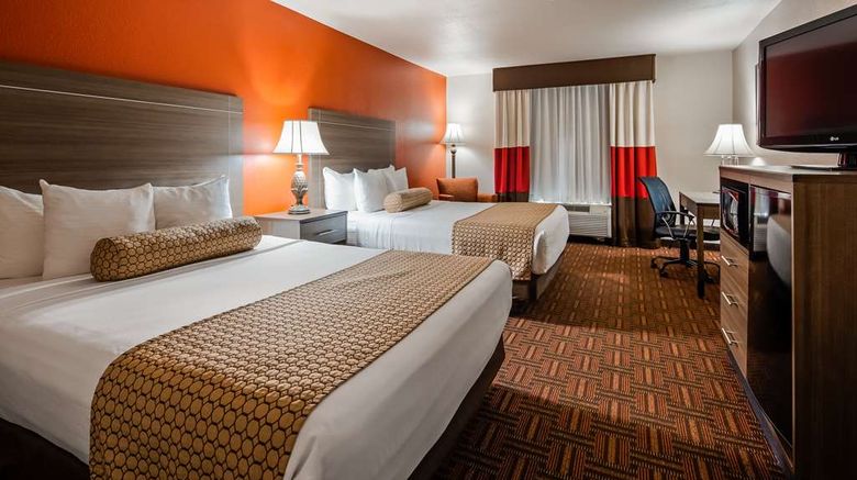 <b>Best Western Plus Memorial Inn & Suites Room</b>. Images powered by <a href="https://iceportal.shijigroup.com/" title="IcePortal" target="_blank">IcePortal</a>.