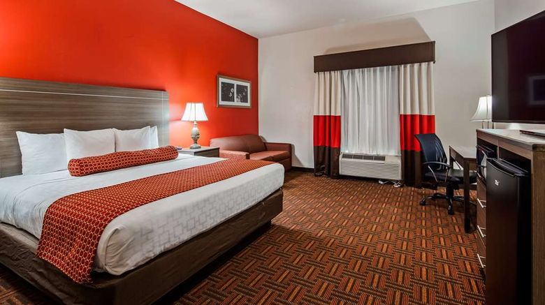 <b>Best Western Plus Memorial Inn & Suites Room</b>. Images powered by <a href="https://iceportal.shijigroup.com/" title="IcePortal" target="_blank">IcePortal</a>.