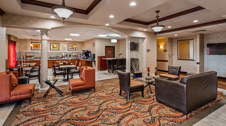 <b>Best Western Plus Memorial Inn & Suites Lobby</b>. Images powered by <a href="https://iceportal.shijigroup.com/" title="IcePortal" target="_blank">IcePortal</a>.