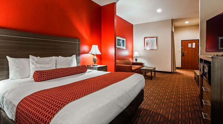 <b>Best Western Plus Memorial Inn & Suites Room</b>. Images powered by <a href="https://iceportal.shijigroup.com/" title="IcePortal" target="_blank">IcePortal</a>.
