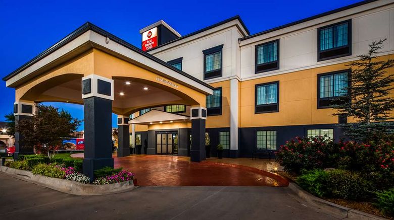 <b>Best Western Plus Barsana Hotel & Suites Exterior</b>. Images powered by <a href="https://iceportal.shijigroup.com/" title="IcePortal" target="_blank">IcePortal</a>.