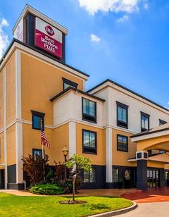 Best Western Plus Barsana Hotel & Suites