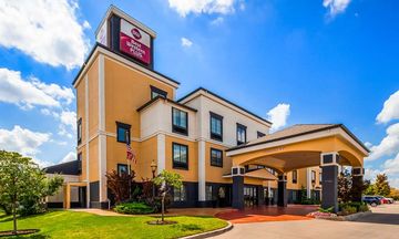 Best Western Plus Barsana Hotel & Suites