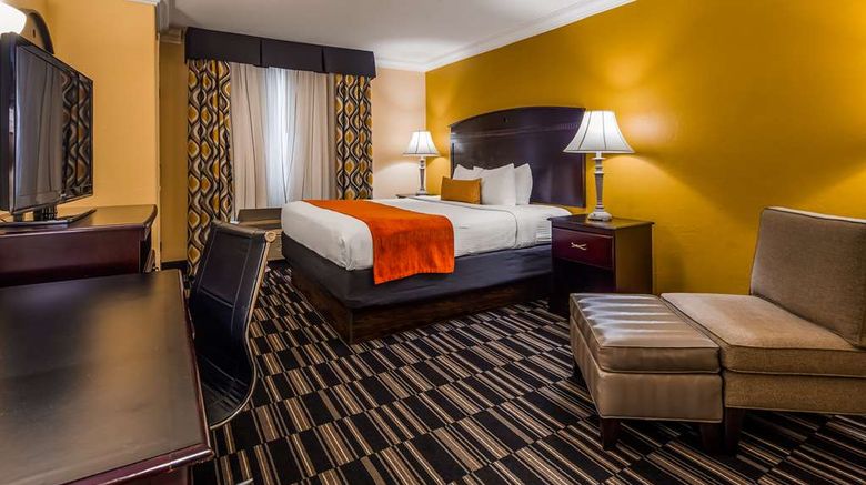 <b>Best Western Plus Barsana Hotel & Suites Room</b>. Images powered by <a href="https://iceportal.shijigroup.com/" title="IcePortal" target="_blank">IcePortal</a>.