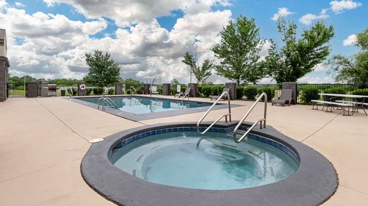 Best Western Locust Grove Inn & Suites Pool