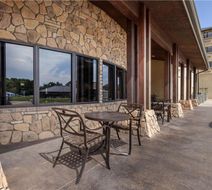 Best Western Plus Cimarron Hotel & Suite Exterior